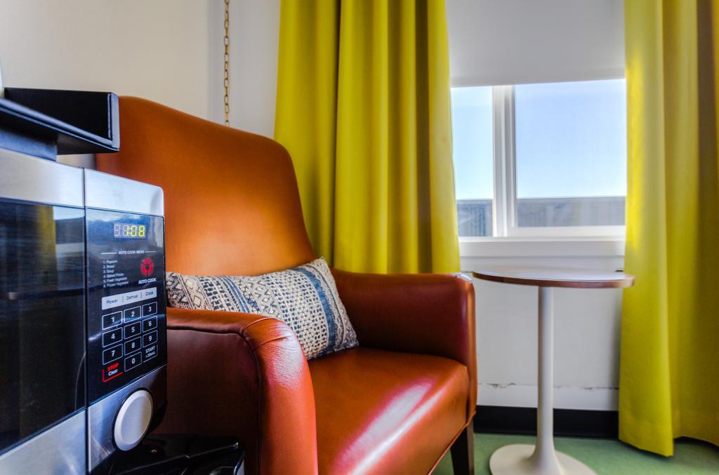 Mylo Hotel Дейли Сити Екстериор снимка