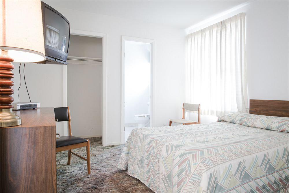 Mylo Hotel Дейли Сити Екстериор снимка